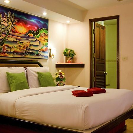 Paradise Inn Karon Екстериор снимка