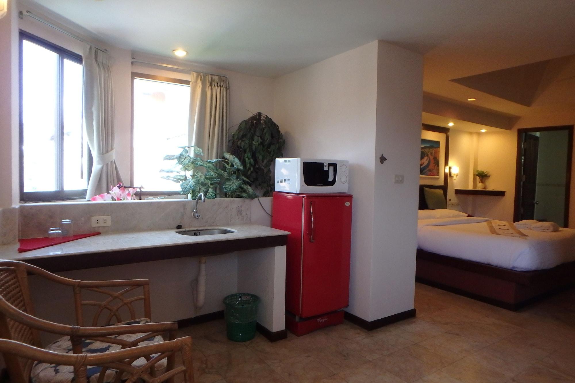 Paradise Inn Karon Екстериор снимка