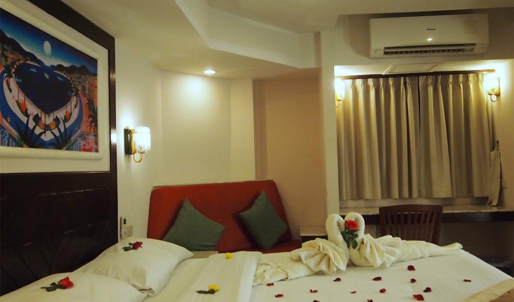 Paradise Inn Karon Екстериор снимка