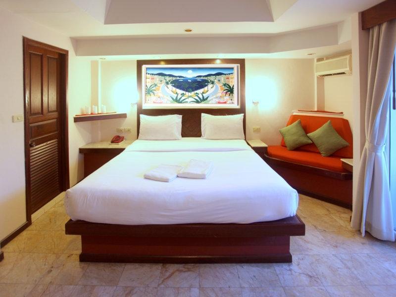 Paradise Inn Karon Екстериор снимка
