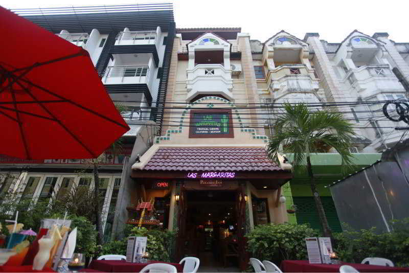 Paradise Inn Karon Екстериор снимка