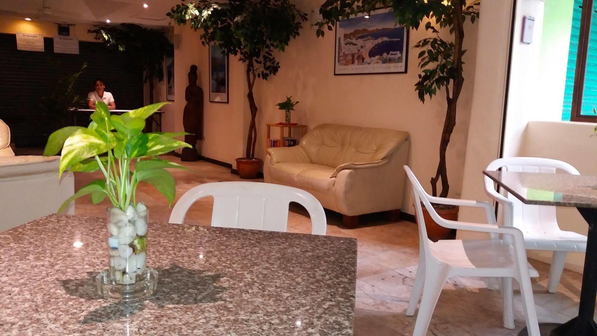 Paradise Inn Karon Екстериор снимка